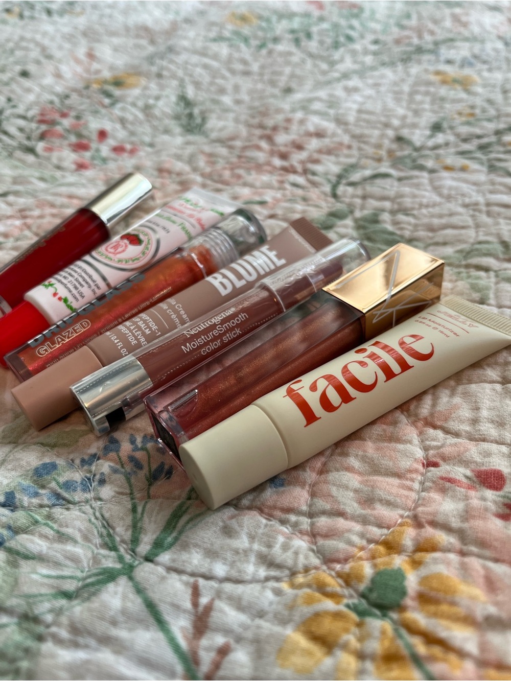 Lip Bundle - Picture 4 of 4